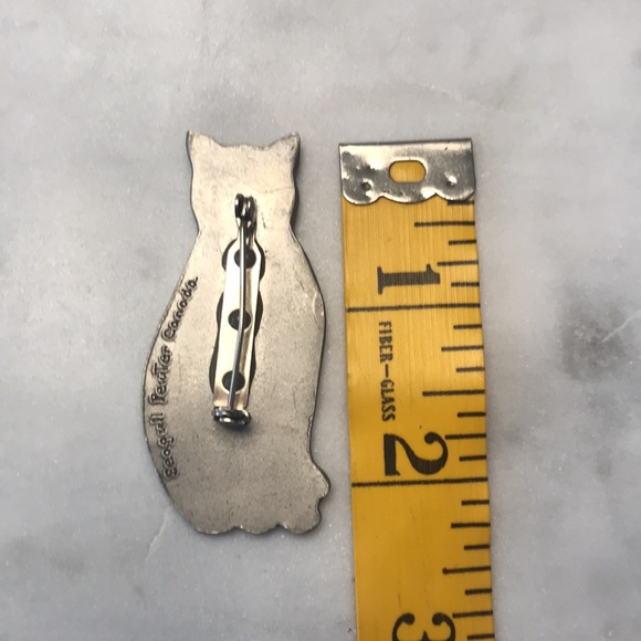 Vintage pewter cat brooch by Seagull - Picture 7 of 8